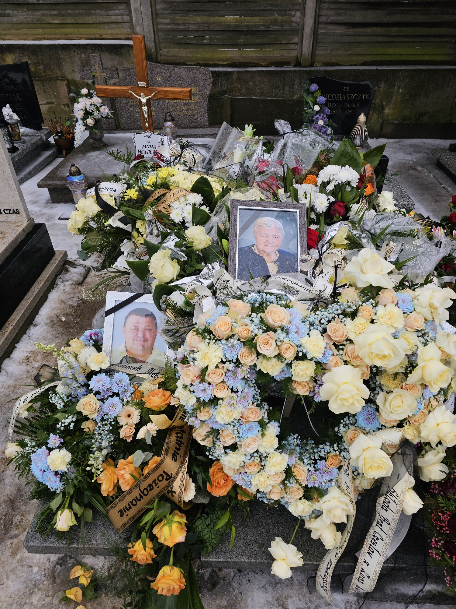 kwatera h rzad 02 grob 02fff